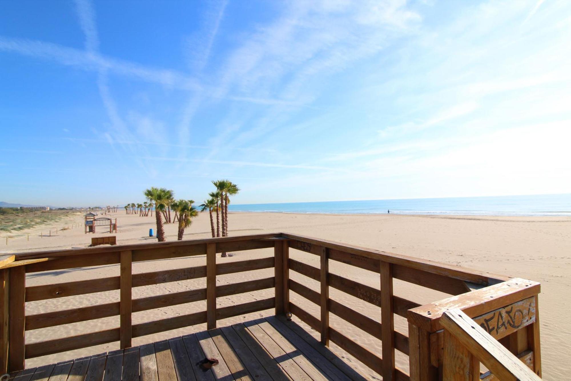 Global Properties, Las Dachas 1 - Apartamento En Primera Linea De Playa カネット・デ・ベレンゲル エクステリア 写真