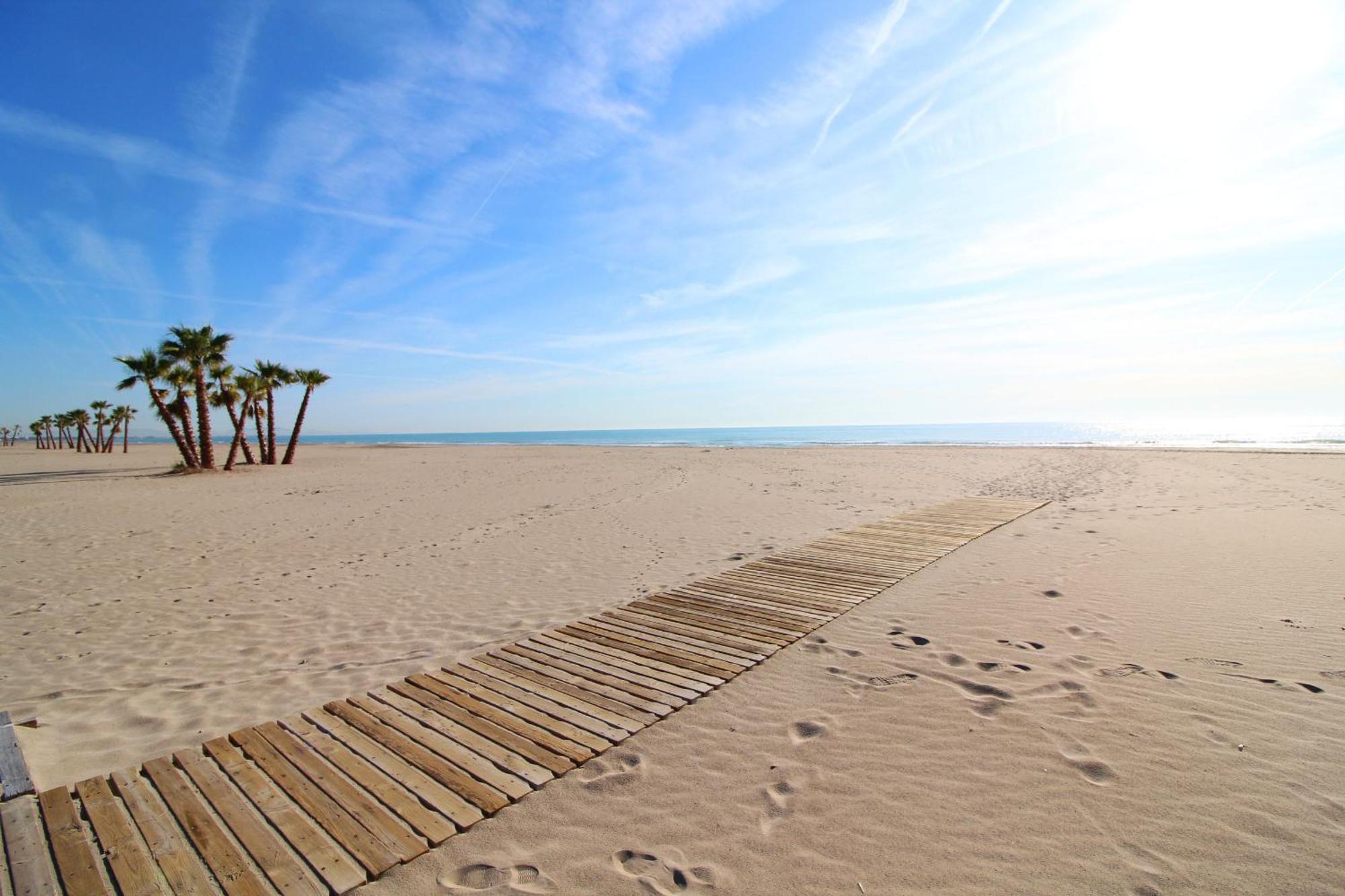 Global Properties, Las Dachas 1 - Apartamento En Primera Linea De Playa カネット・デ・ベレンゲル エクステリア 写真